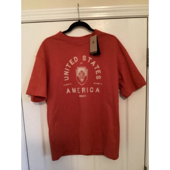 Nike ACG MEN's T- Shirt Size: Medium  Color: Martian Sunrise - Picture 1 of 9